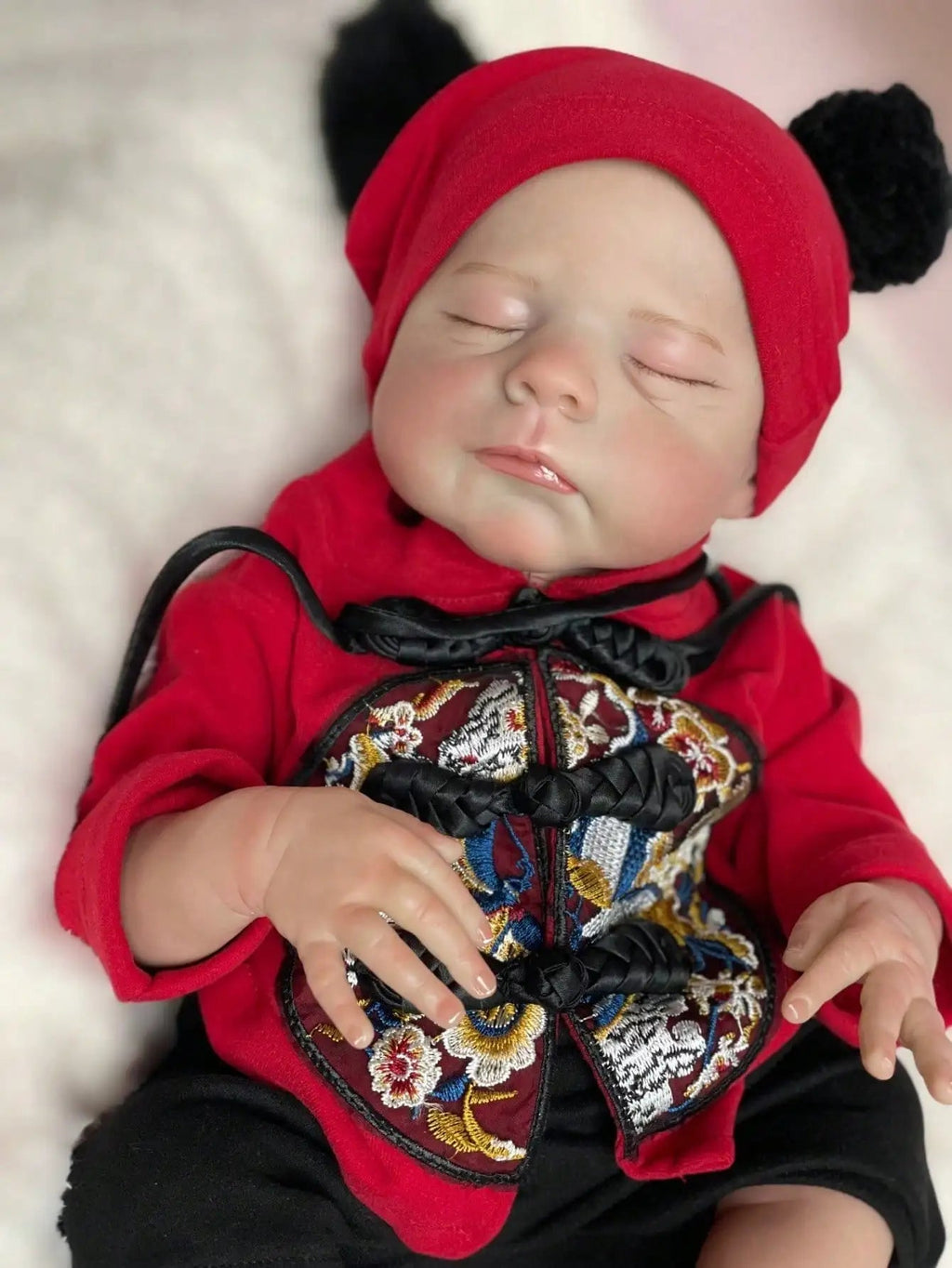 Saskia 19-Inch Sleeping Reborn Baby Doll Full-Body Silicone/Vinyl Girl