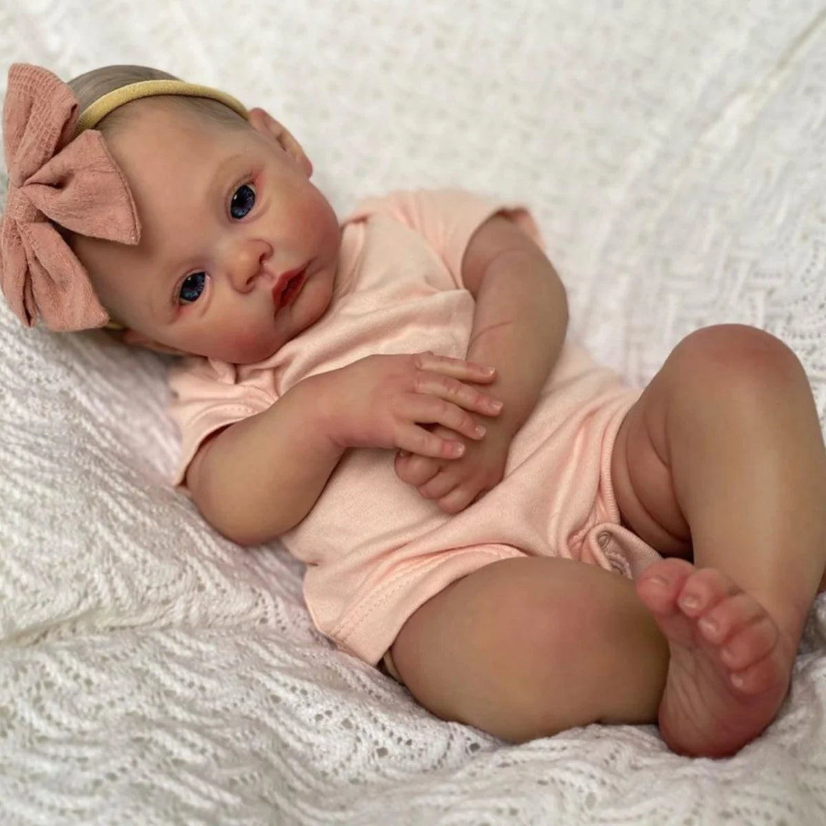 Linda - 49cm realistic Reborn doll